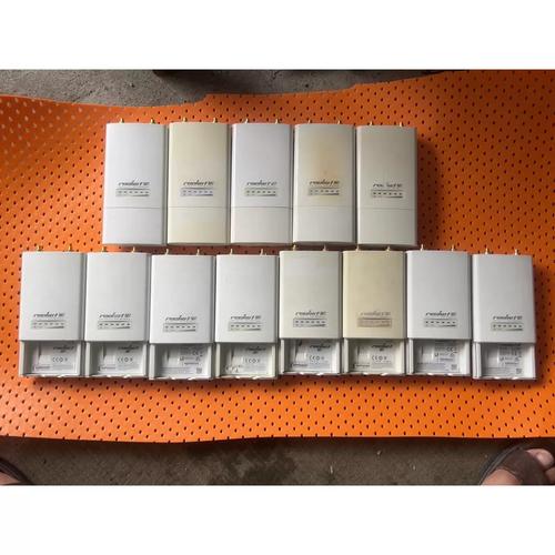 Ubiquiti Rocket M2 无线网桥全面解析 性能、配置与应用场景
